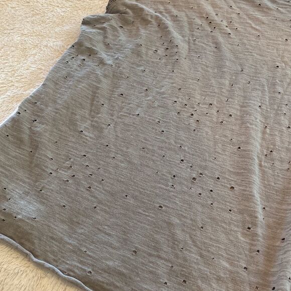 Olive green distressed ruffle sleeve tank top - Picture 5 of 6